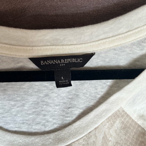 Banana republic snakeskin mixed media top- size large - Picture 2 of 3